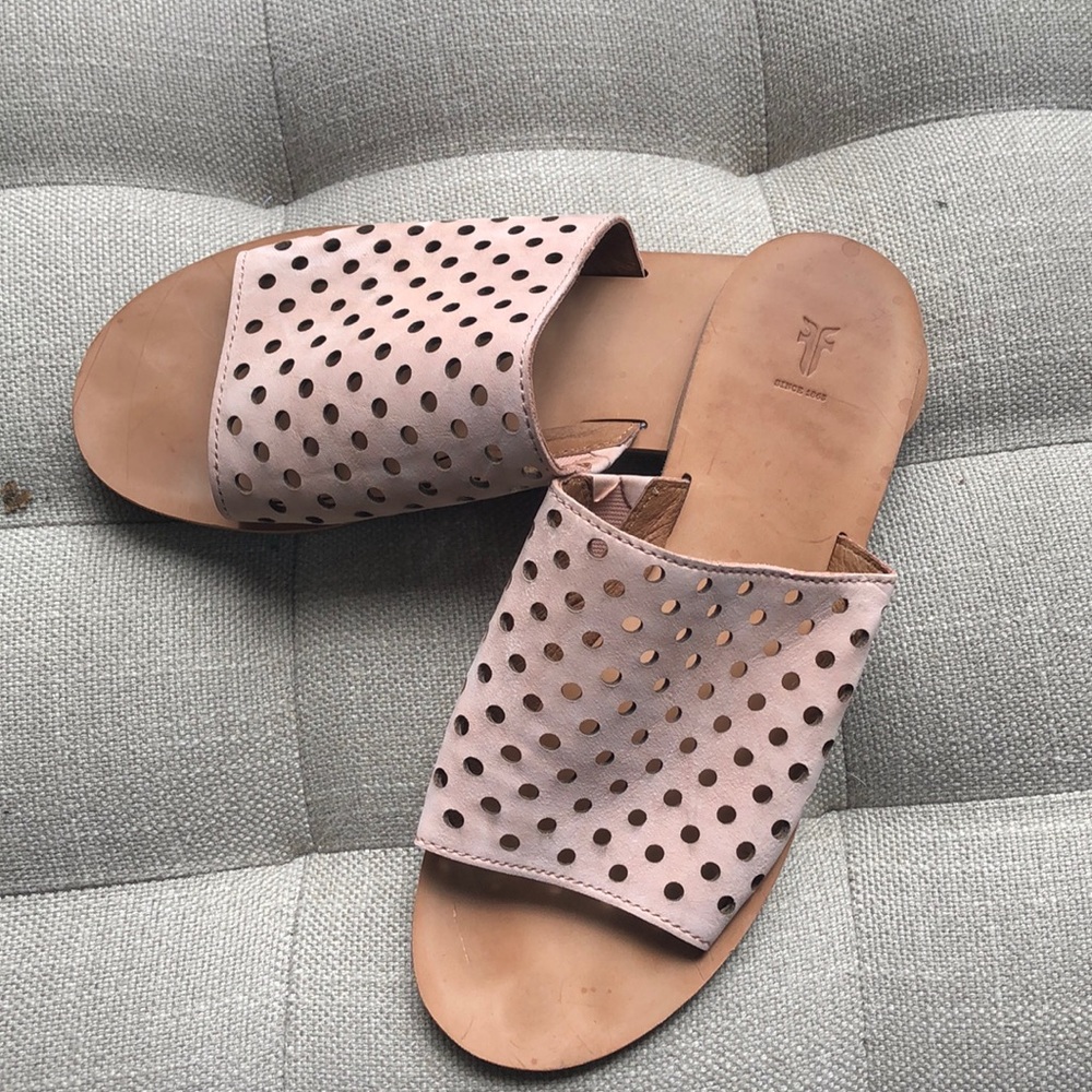 Dusty rose Frye sandal size 7